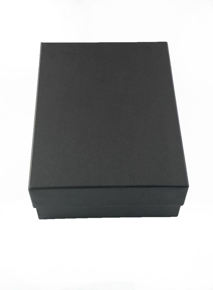 Dikdörtgen Sert Mukavva Kırpık Kağıtlı 34x24x12cm Gelin Damat Bohçası Çeyiz Hediye Kutusu Büyük