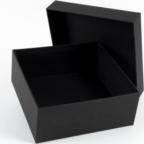 Siyah Renk Çok Amaçlı Mukavva Hediye Kutusu 20x20x10cm (Boş Kutu)