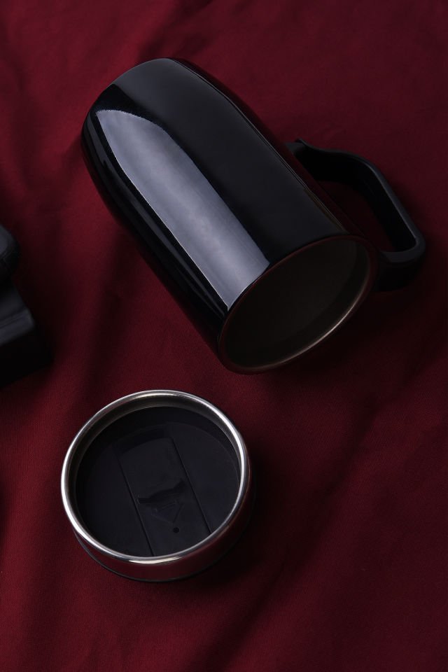 Çift Katmanlı Kauçuk Taban 250ml Kulplu Paslanmaz Çelik Küçük Termos Bardak Kupa Mug Çay Kahve Parlak Siyah